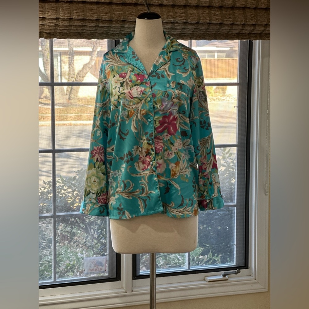 Soft Surroundings sleepwear top oversized small NWT